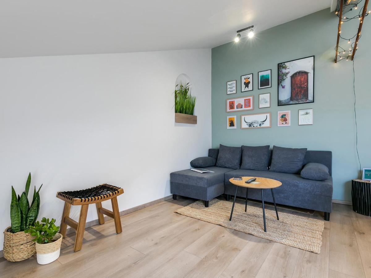 Fantattic Apartment City Center โปเรช ภายนอก รูปภาพ